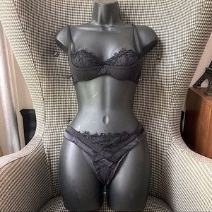 La Perla black lace bra and panties set
